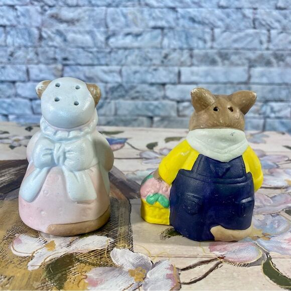 Vintage Salt & Pepper Shakers Country Mouse Couple Farmhouse Decor - Picture 5 of 5